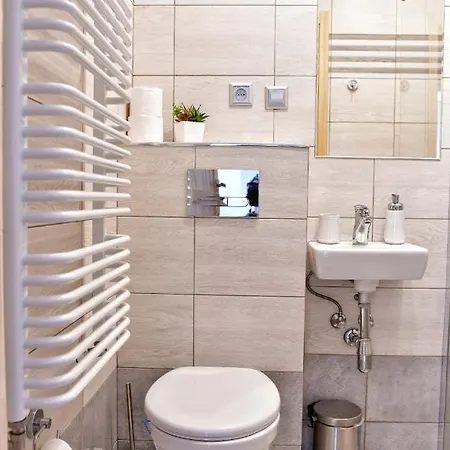 Trzy Siostry Apartment Stronie Slaskie
